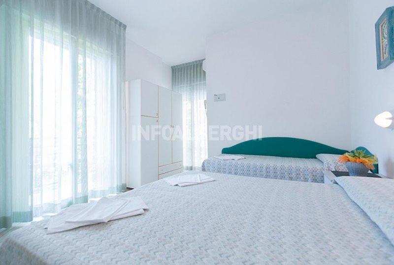 Hotel Napoleon San Mauro Mare المظهر الخارجي الصورة